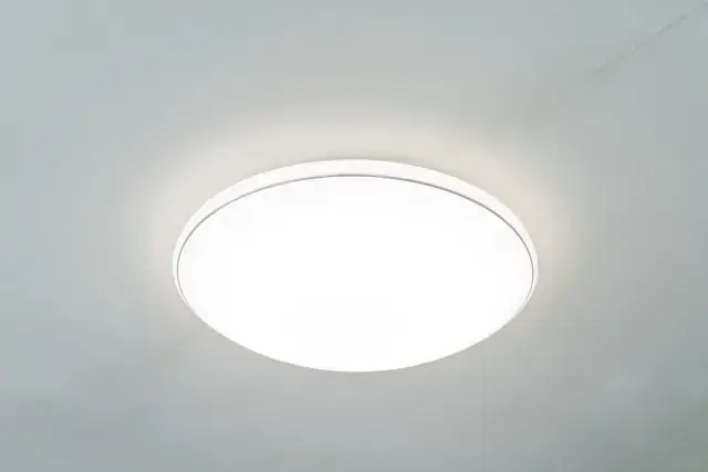 見落としがちな漏電のサイン！異音や異臭、家電の不調に注意