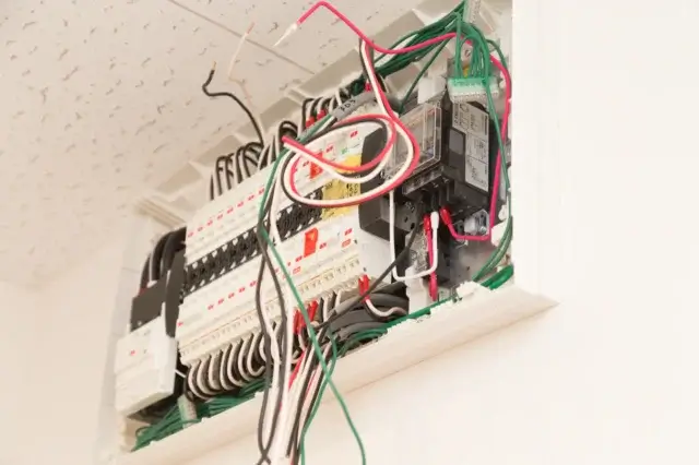 13年以上経った古い分電盤は交換したほうがいい?