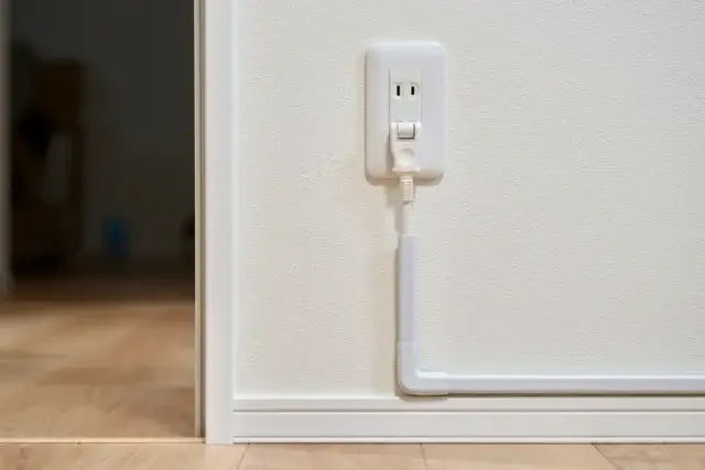 隠ぺい配線が難しいときに選べるコンセント増設代替工法